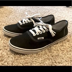 Vans Lo Pro Lace Up Black 7.5 Women/6 Men